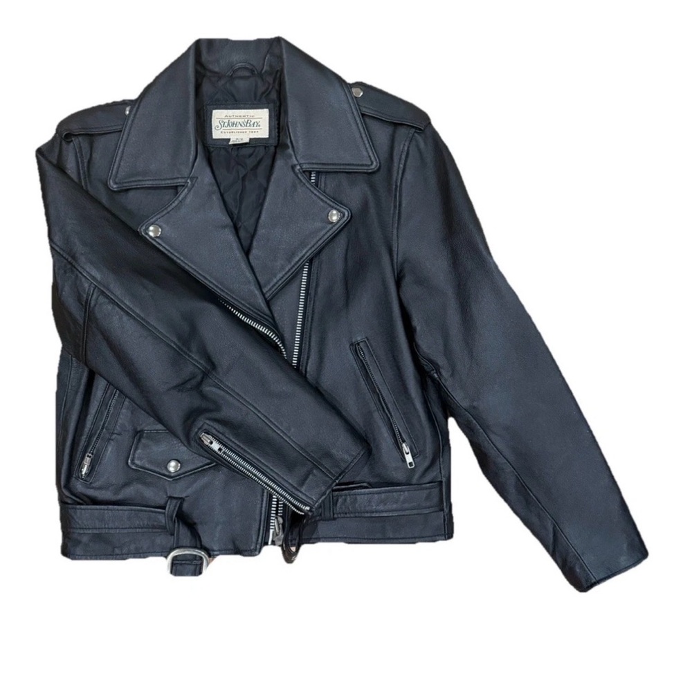 St. John’s Bay Vintage Leather Jacket. Women’s Medium